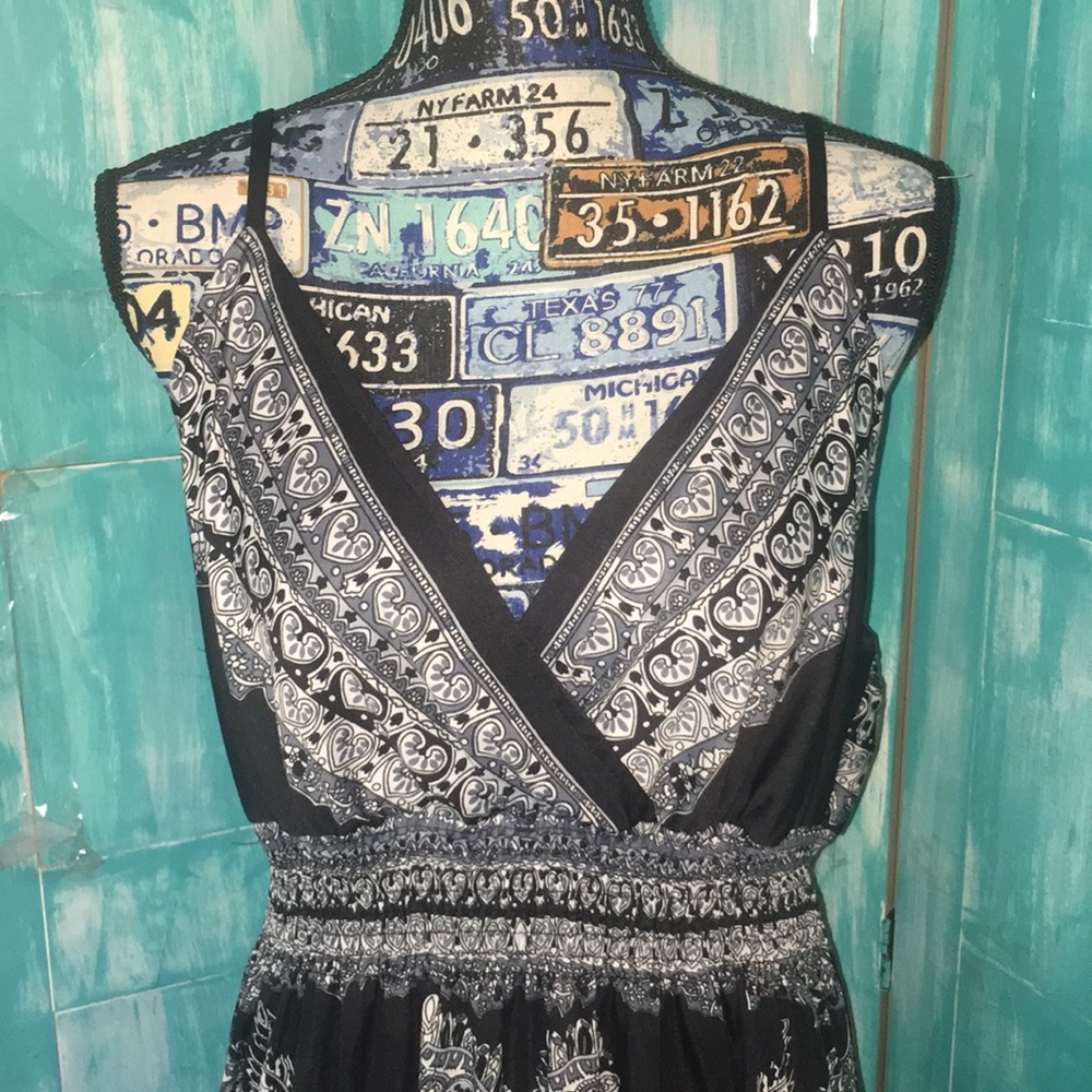 She's Cool | women's sundress - Picture 2 of 8